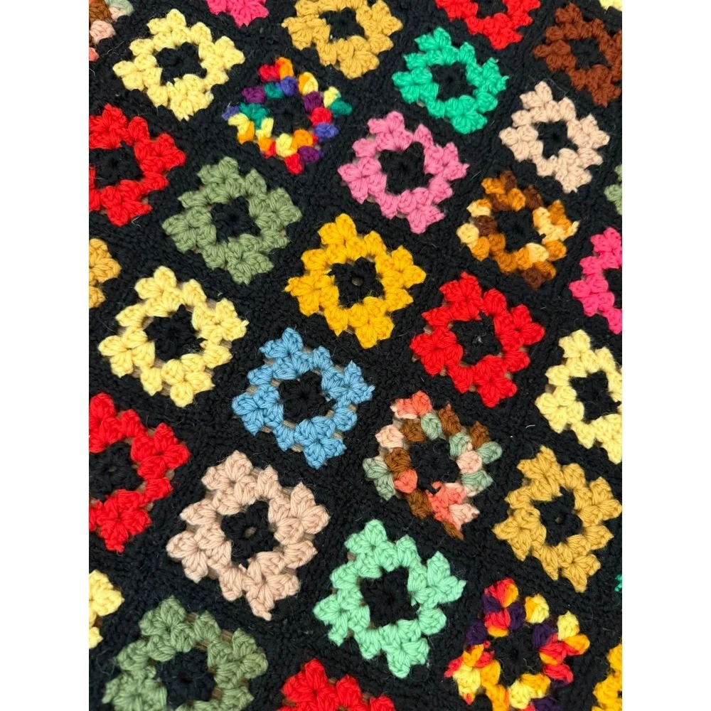 Vintage Handmade Granny‎ Square Crochet Afghan Thrown Blanket Bright Multi-color